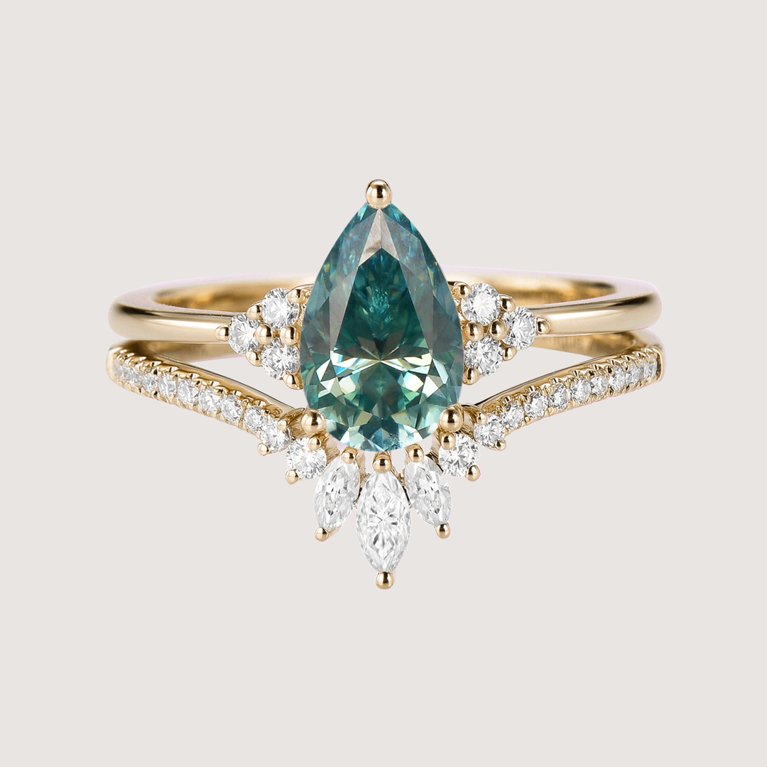Pear Moissanite Engagement Ring Set 2pcs - Lydia