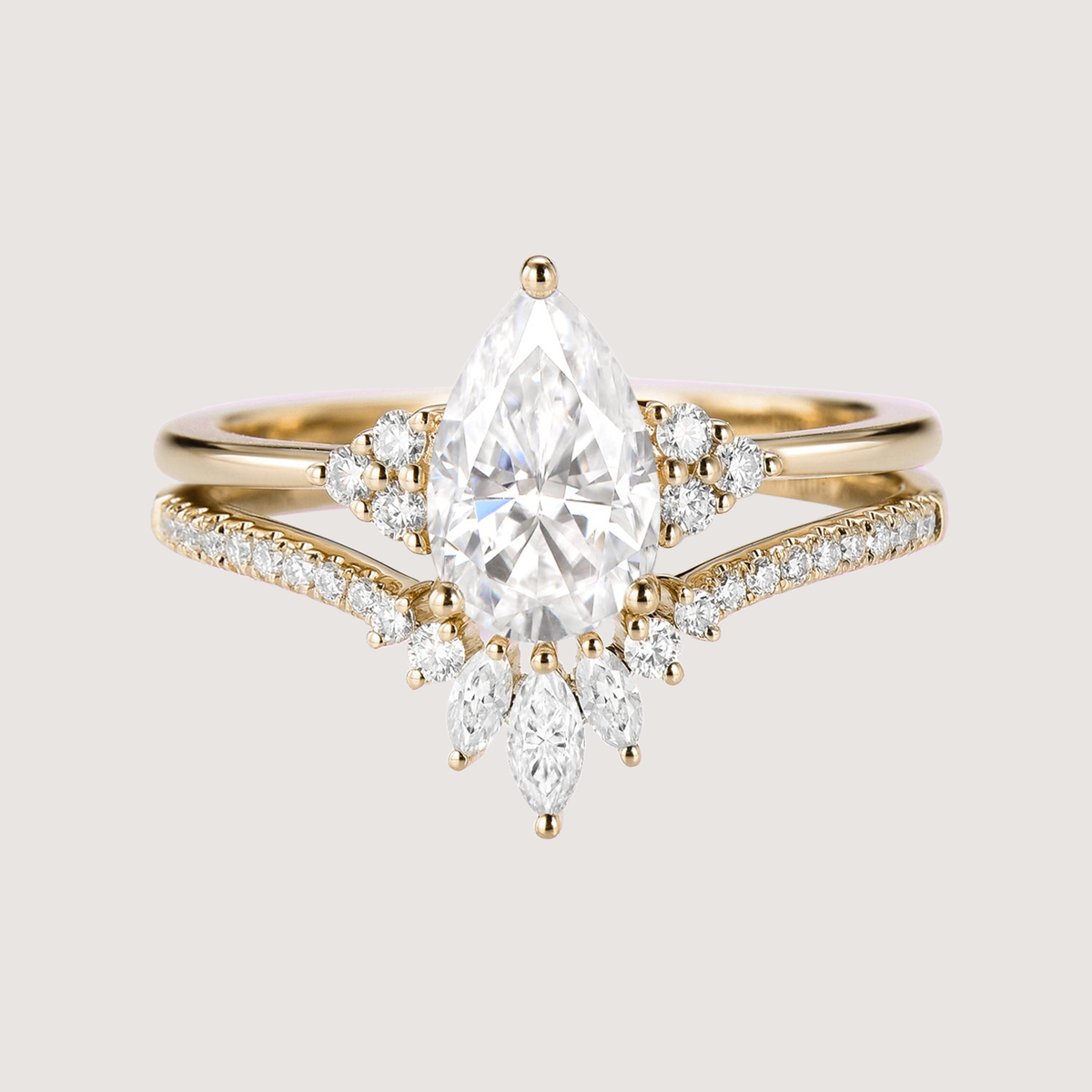 Pear Moissanite Engagement Ring Set 2pcs - Lydia
