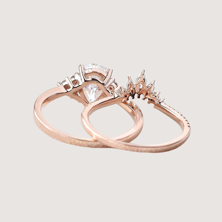 Pear Moissanite Engagement Ring Set 2pcs - Lydia